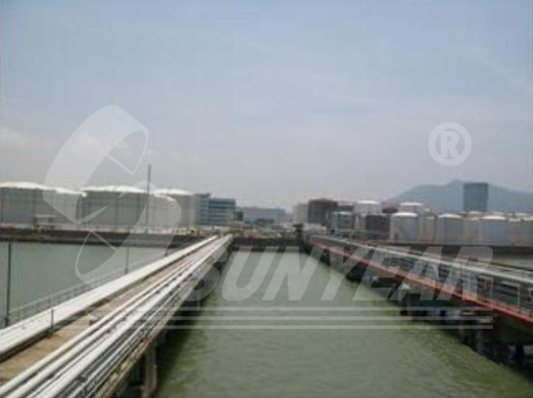 擴建中的媽灣油港油庫區(qū)