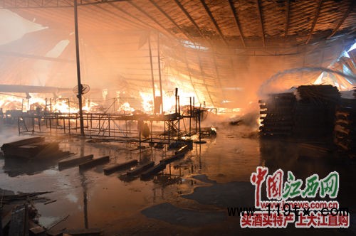 宜春宜豐一竹制品廠發(fā)生火災