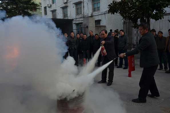 180家人密場所負責人集體充電學消防現場