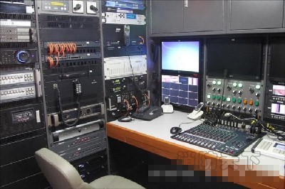 濟(jì)南消防投資438萬(wàn)元購(gòu)指揮車 可容納15人
