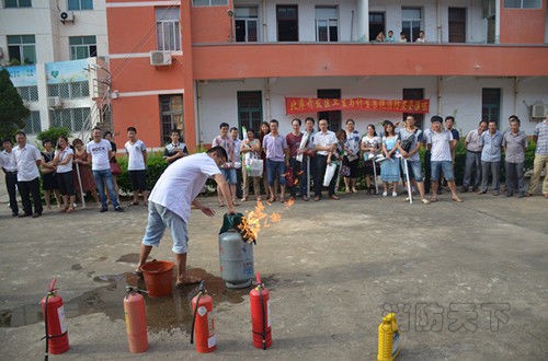 福建法治報(bào)-海峽法治在線8月5日訊