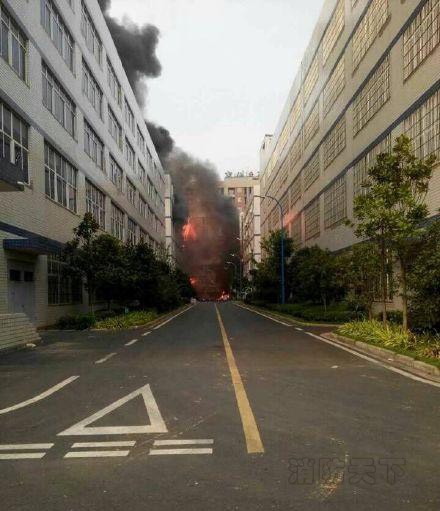 事故現場圖片