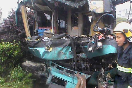 湖南一客車發生交通事故